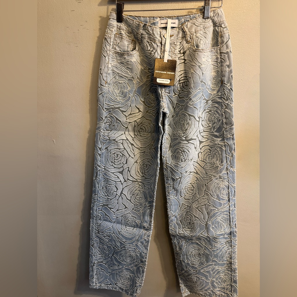 Innovare Denim Chlodulf Flower Cutout Jeans Size Small New With Tags — image 3 of 8